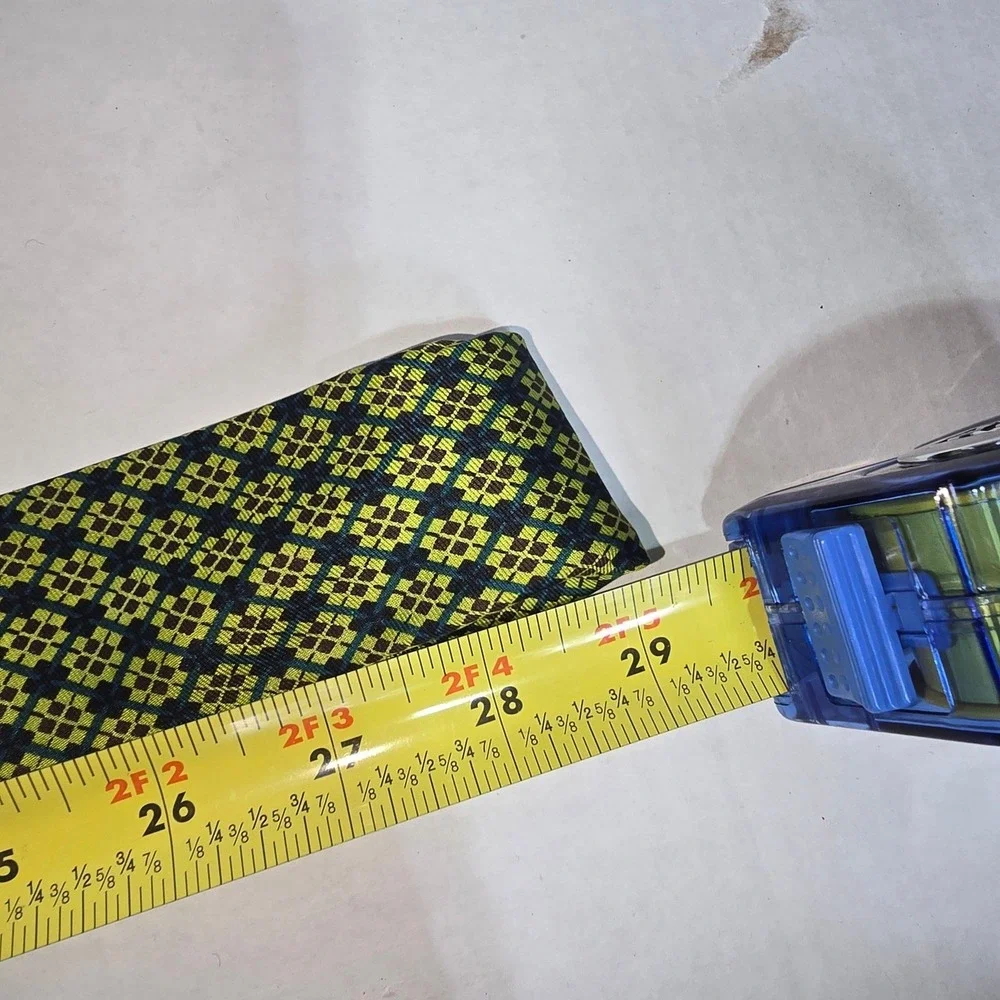 Vintage Green All Silk Made in‎ Italy Dayton's Brand Neck Tie NEW!